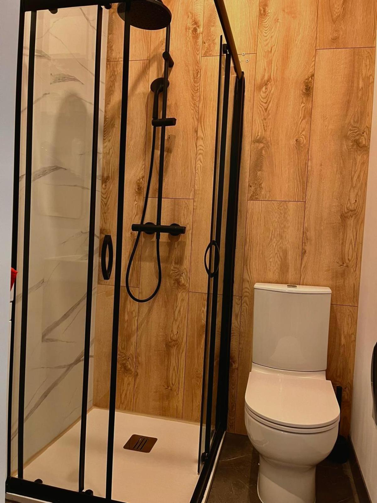 Super 1 Bed Room Condo In Warszawa Center Экстерьер фото